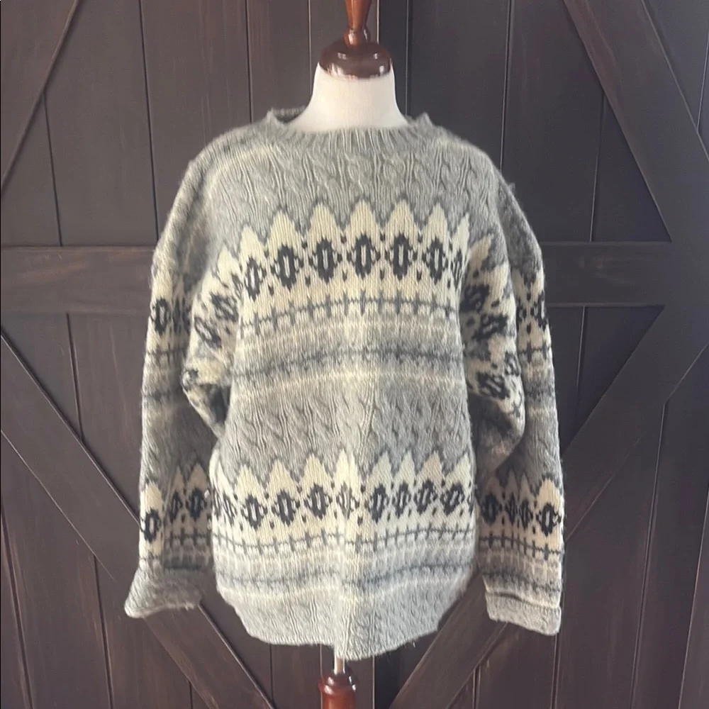 Eddie Bauer-Wool Crewneck Sweater - Gray - Picture 1 of 6